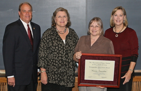From left: Porter S. Garner III, Dr. Linda Logan, Dr. Karen Snowden, and Dr. Eleanor Green