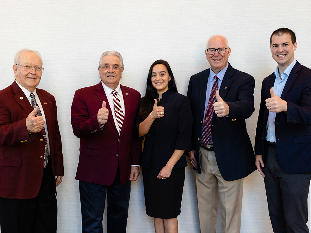 VMBS Recognizes 2025 Outstanding Alumni, Rising Star